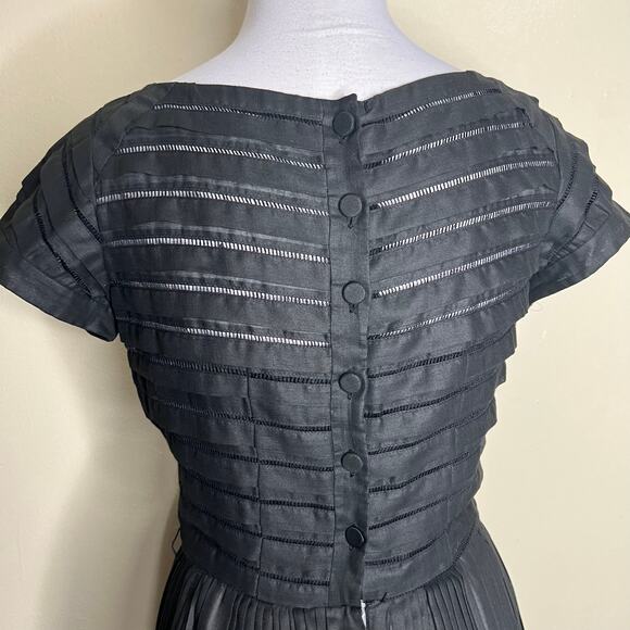 Vtg 50s Carlye Midi Dress 6/8 Black Pleated Cotton Mid Century Made in USA 60s - Picture 5 of 8